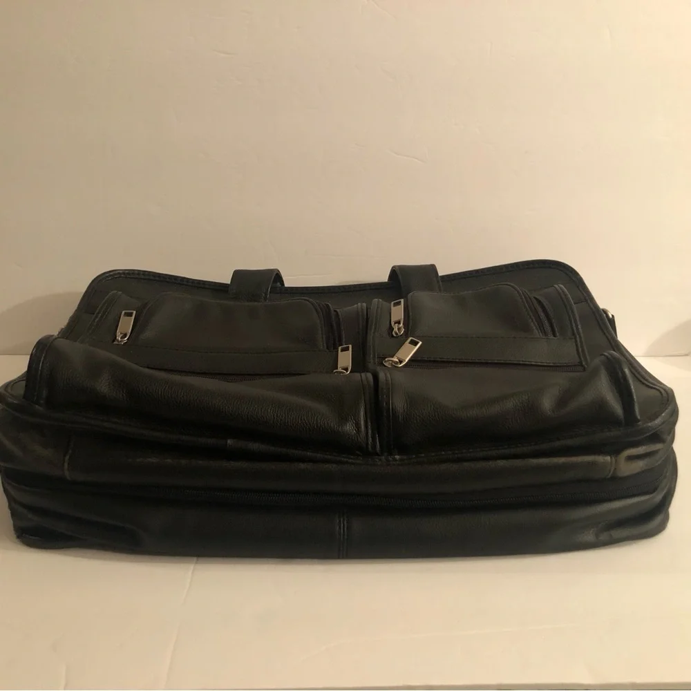 Stebco Leather Briefcase/ Computer Bag Black Handles and Shoulder Strap